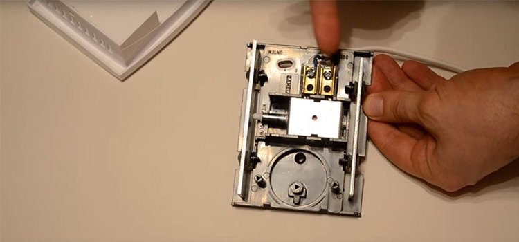 fix door bell in Lauderdale Lakes